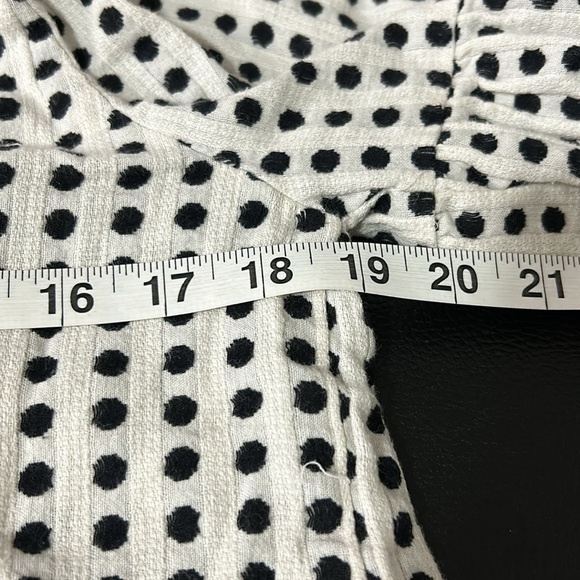 Velvet by Graham and Spencer White Black Embroidered Polka Dot Blouse XS - Picture 14 of 15